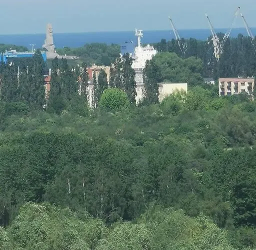 Urocze Z Widokiem Na Morze Apartamento